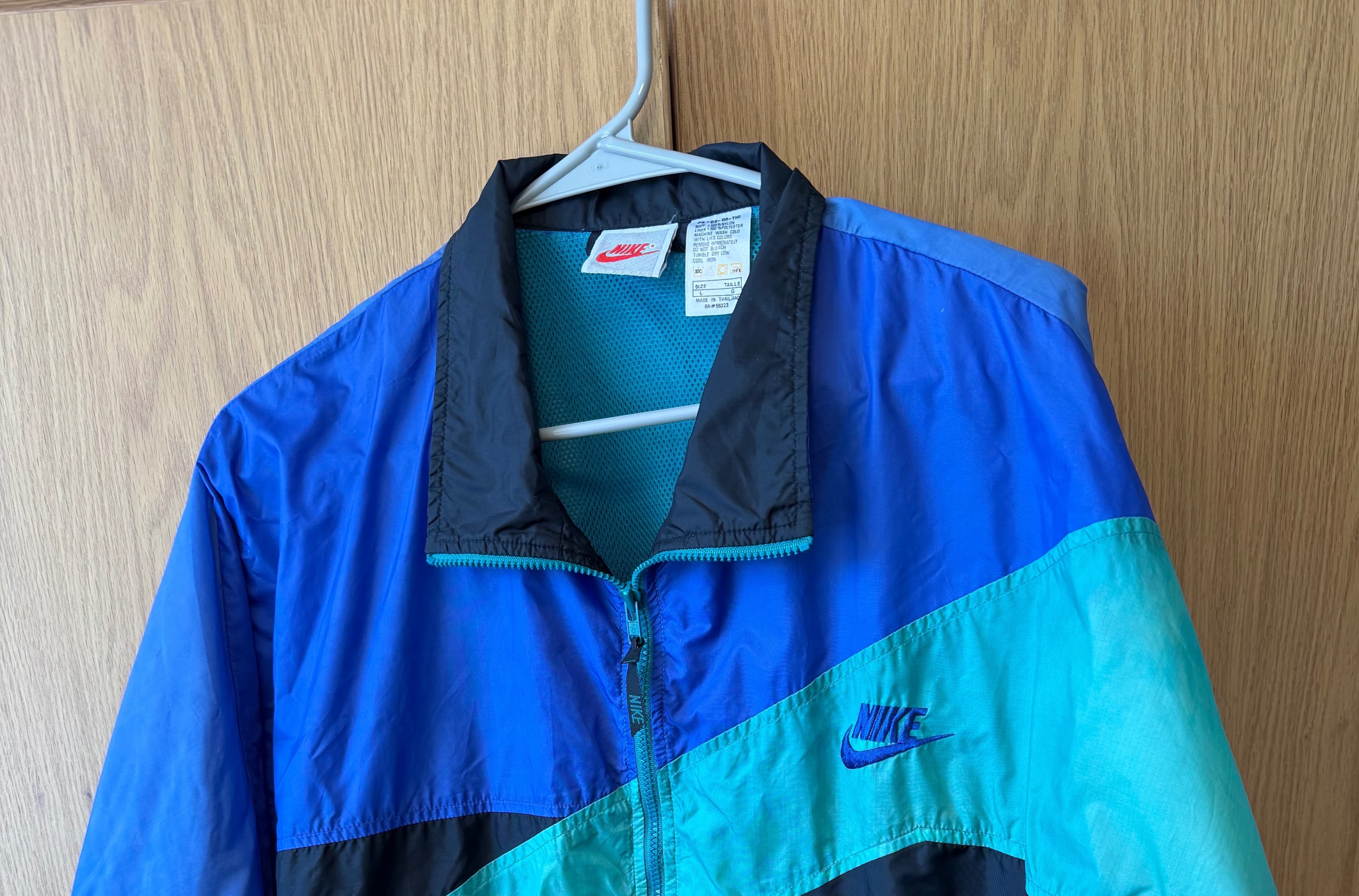 Nike Vintage Color Block Windbreaker photo 1